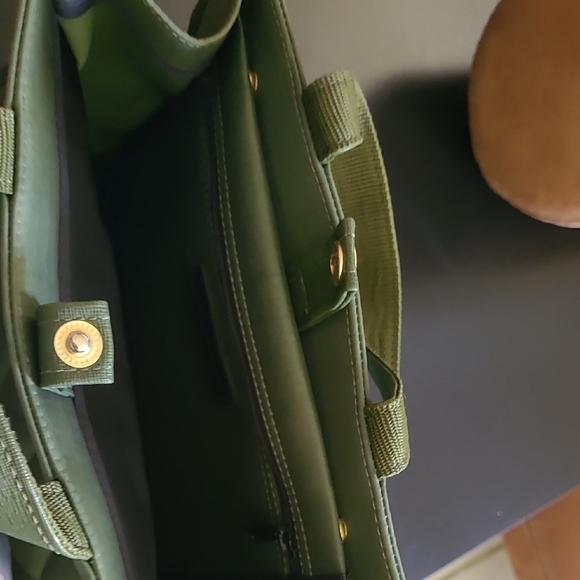 Roberta di Camerino Olive Green Quilted Tote With Removable Pouch - Picture 5 of 7